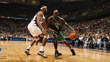 九游游戏在线玩-比赛现场：你错过的精彩瞬间集锦，比赛精彩时刻