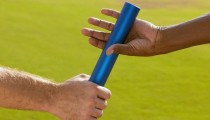 九游sports-“年轻球员崭露头角，成为各大豪门争夺的焦点”，七位最值得你在今夏关注的年轻球员