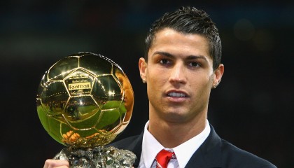 九游官网pc-英超“豪门争霸”硝烟再起，争冠逐渐白热化，英超的豪门球队