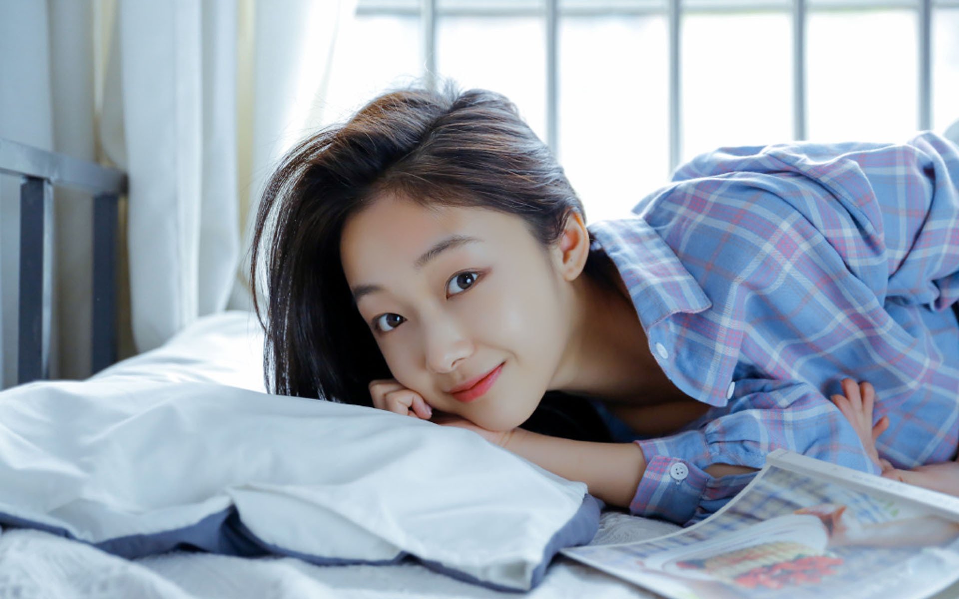 _全场焦点：精彩瞬间持续刷屏_，全场焦点的句子
