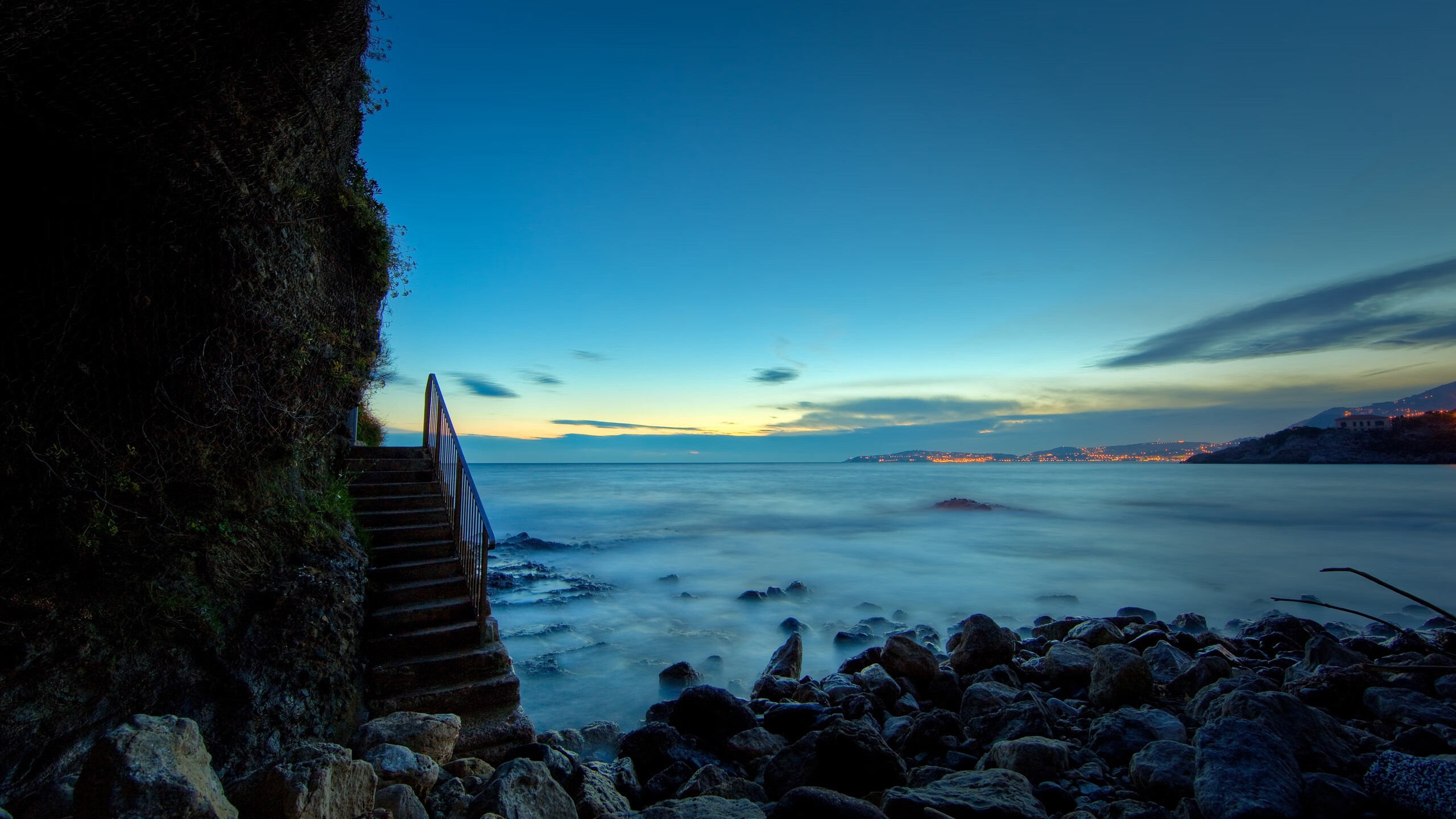 快船小前锋晒家庭合照感谢支持力量，快船大前锋